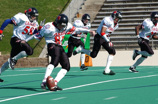 利拉德接连 利拉德接连